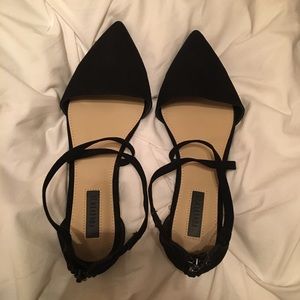 NWOT Forever 21 Black Suede Pointed Flats